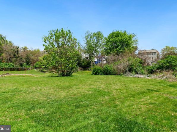 302 Highland Ave, Rockville, MD 20850