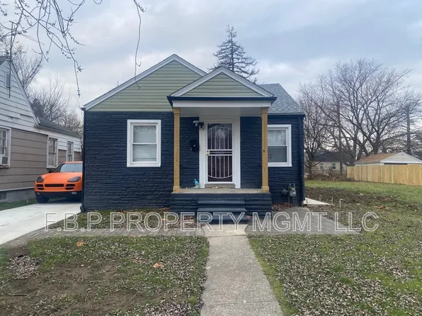 8435 Westwood St, Detroit, MI 48228