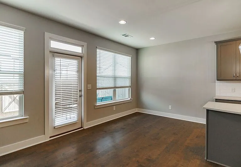 38 Auburn Woods Dr — Photo 28