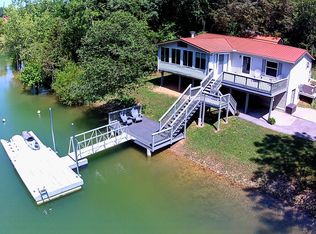 1573 Parrotts Chapel Rd, Sevierville, TN 37876