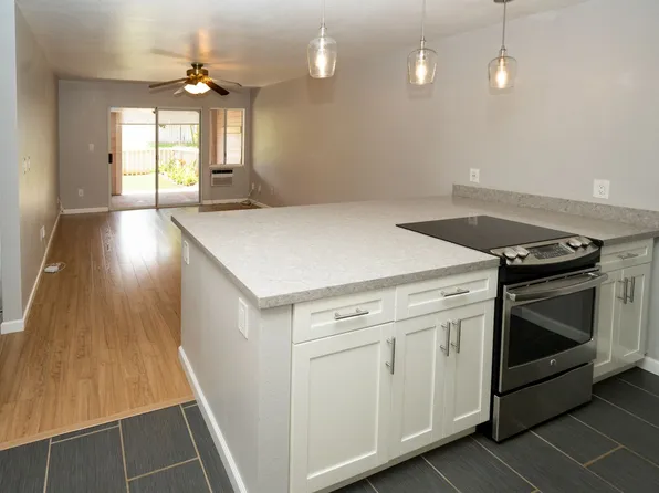 94-870 Lumiauau St, Waipahu, HI