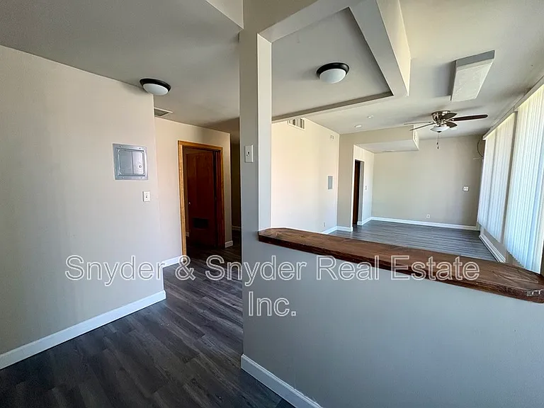 777 W Market St #C-2 — Photo 4