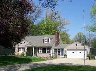3654 McCarty Dr, Canfield, OH