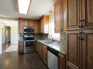 914 Thornhill Dr, Hampton, VA 23661
