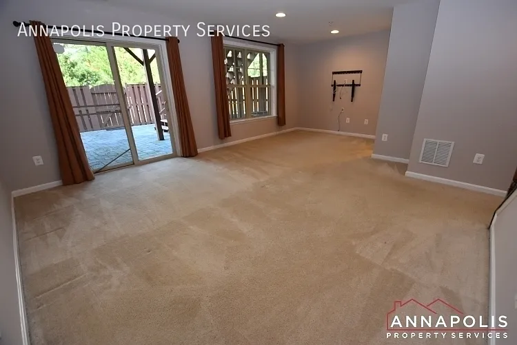 806 Nancy Lynn Ln — Photo 7