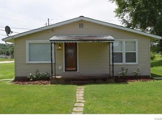1520 E Marriott St, Barnhart, MO 63012