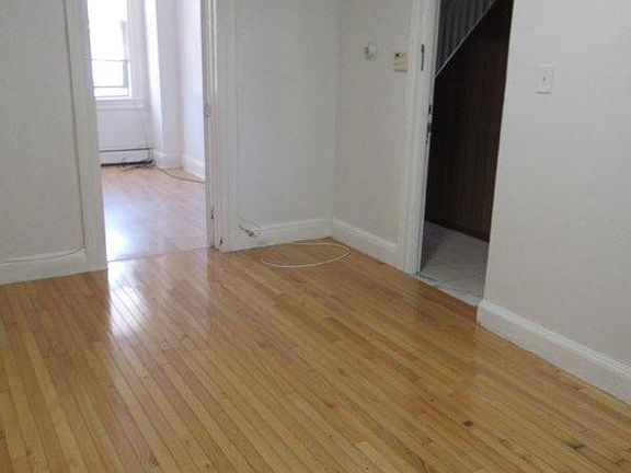 4th image of 20 64th St
