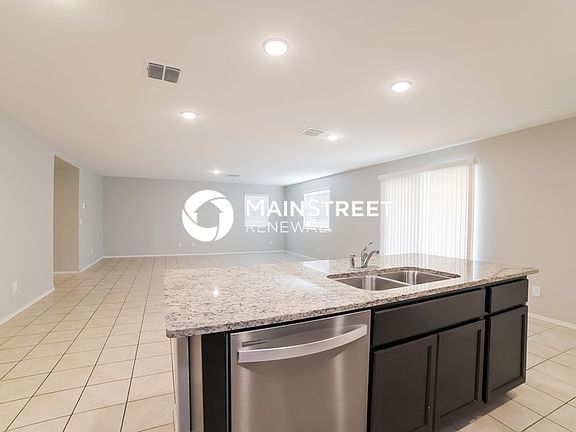 4th image of 8704 S 253rd Dr