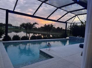 3921 Mossy Limb Ct, Palmetto, FL 34221