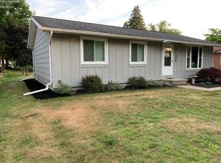 124 Walnut St, Clyde, OH 43410