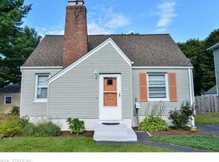 26 Williams St, Meriden, CT 06450