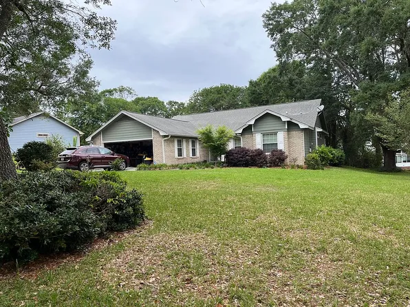 4009 Kilmartin Dr, Tallahassee, FL 32309