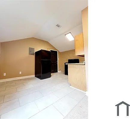 1 bed, 500 sqft, $800 — Photo 3