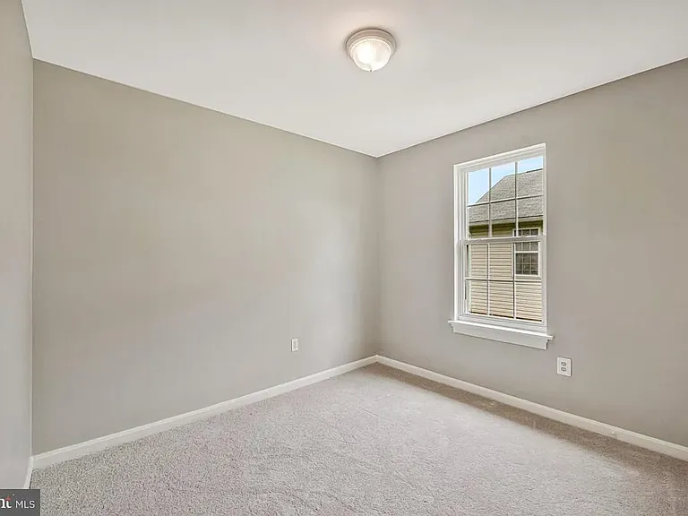 7508 Columbia Ave — Photo 24