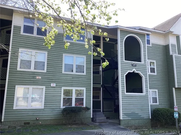 6724 Willowbrook Dr APT 11, Fayetteville, NC 28314