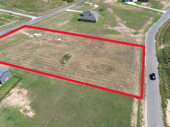 841 Williamson Rd, Granbury, TX 76048