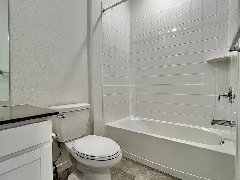 5479 Euclid Ct — Photo 14