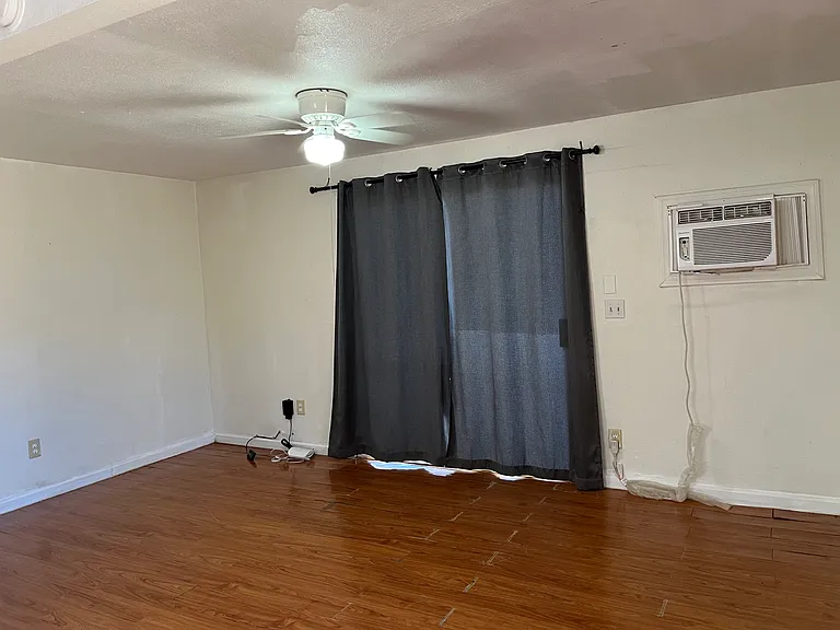 32940 Maiden Ln #C — Photo 5