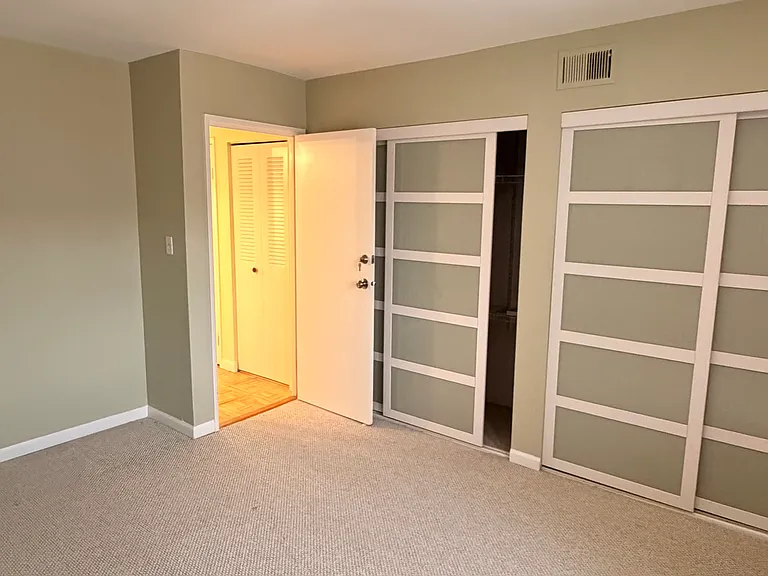 9448 Bay Colony Dr #3S — Photo 3