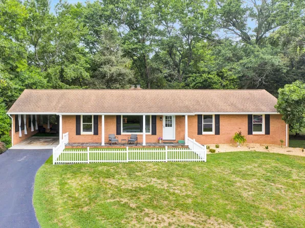 4604 Phyllis Rd, Roanoke, VA 24012