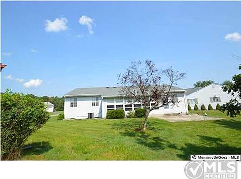 5th image of 12 Brockton Ct #64
