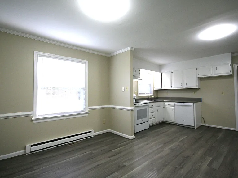 12141 Old Buckingham Rd — Photo 10