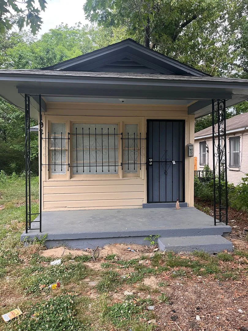 Newly Renovated Unit in Heart of Memphis — Photo 1
