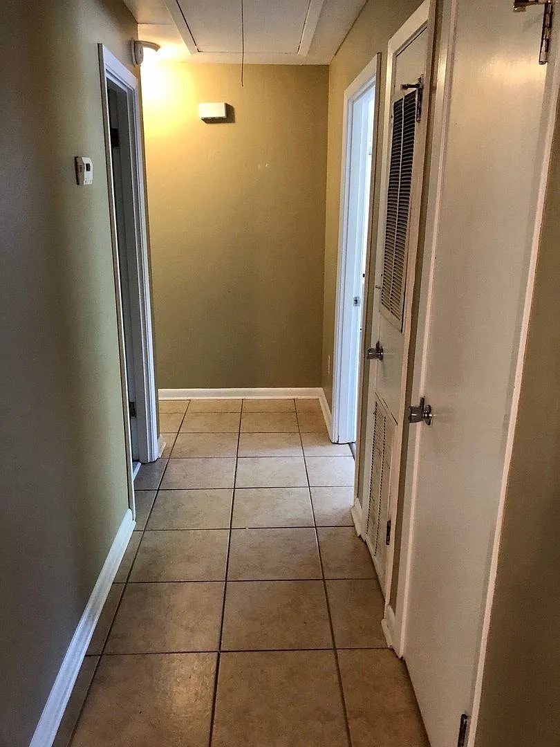 Golden Shores — Photo 4