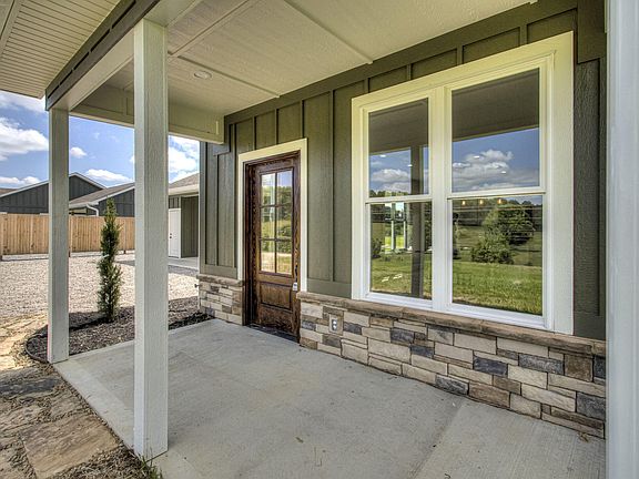 4th image of 2384 Valley Home Rd