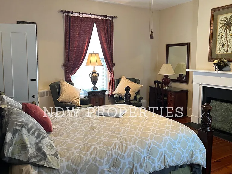 600 Nash St NE — Photo 15