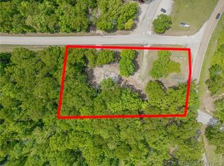 6 Home Place Rd, Eldon, MO 65026