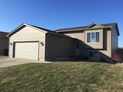 3908 W 93rd St, Sioux Falls, SD, 57108