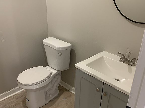 4th image of 349 W 28th St #349