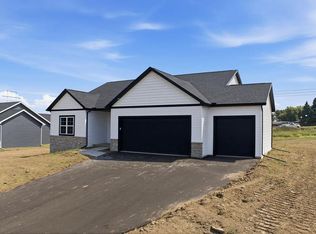 118121 Betty Dr, Stratford, WI 54484