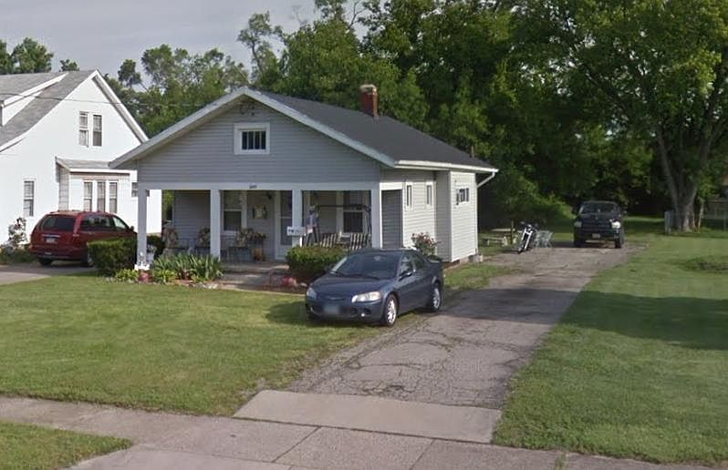 2nd image of 2217 Erie Ave