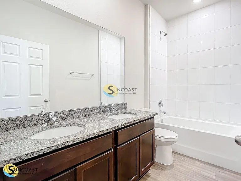 585 Marion Oaks Pass — Photo 27