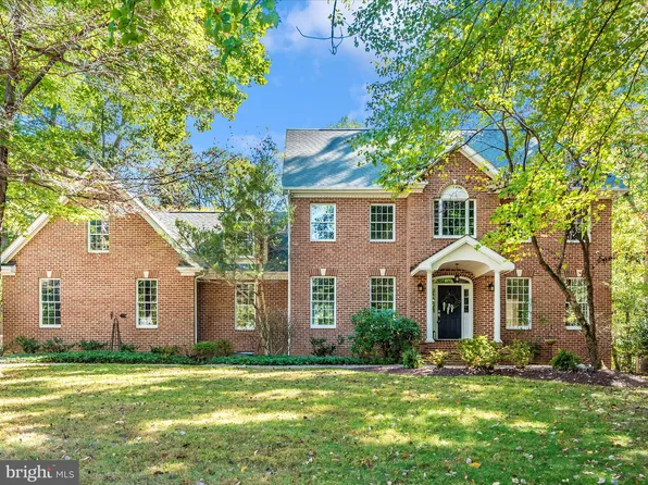 24213 Muscari Ct, Gaithersburg, MD 20882