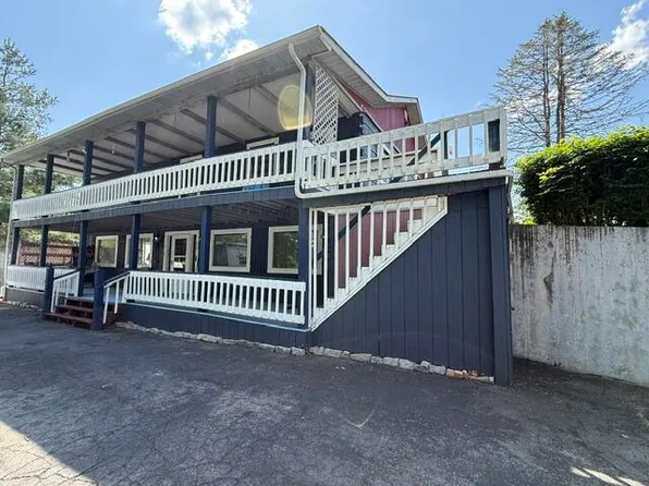 402 Westwood Dr, Nancy, KY 42544