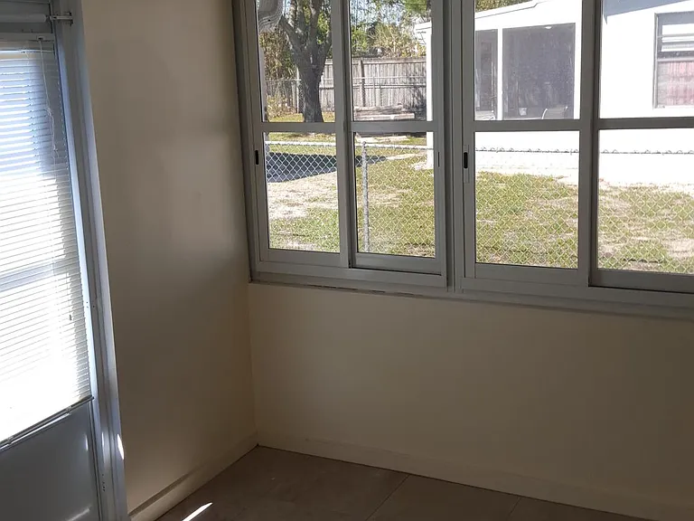 Extra room, or Office
