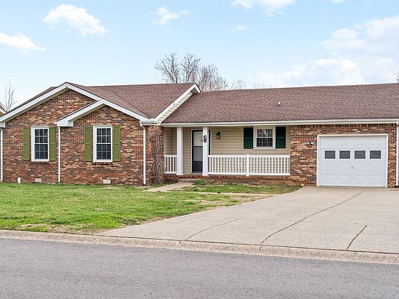 2nd image of 3313 Carrie Dr