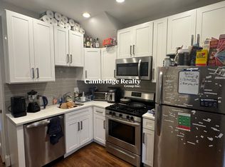 92 Calumet St #1T, Roxbury Crossing, MA 02120