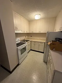 In the heart of Makiki!! 1 bed/1 bathroom — Photo 4