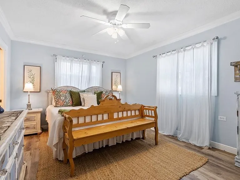 1330 Snell Isle Blvd NE #4 — Photo 14