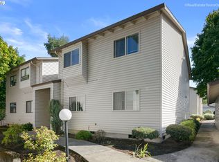 12508 SE Stark St APT D, Portland, OR 97233