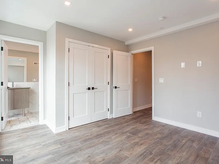 1619 Bainbridge St #3 — Photo 11