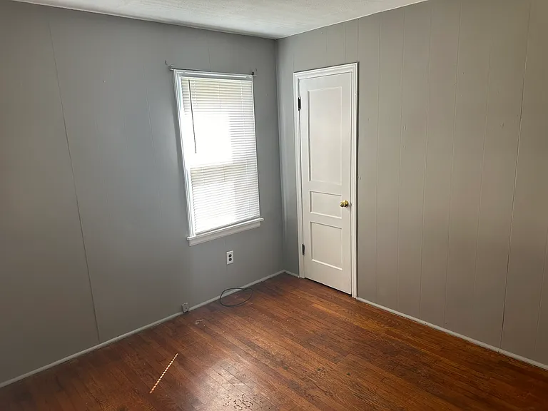 1257 Durbin St — Photo 8