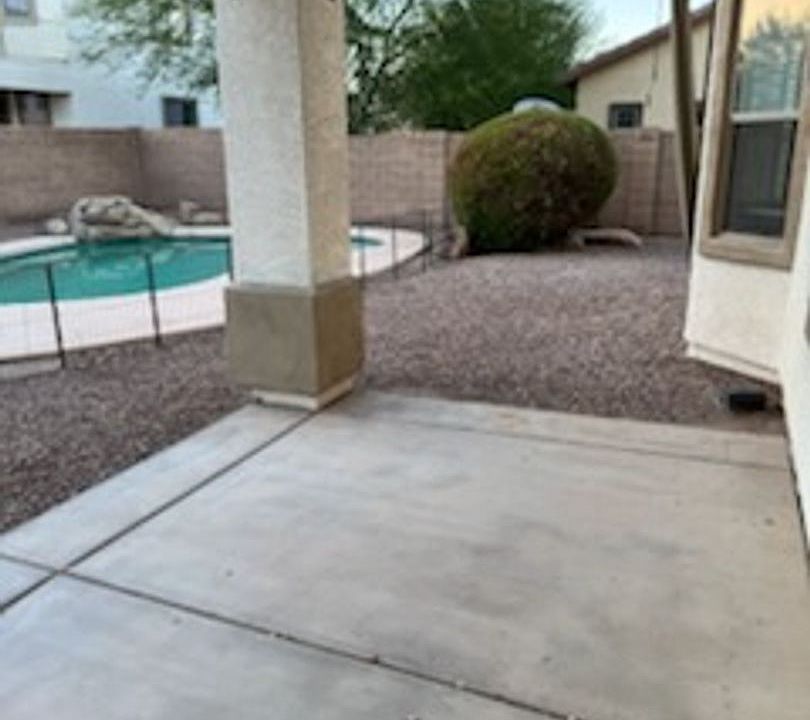 1st image of 11008 N 157th Dr