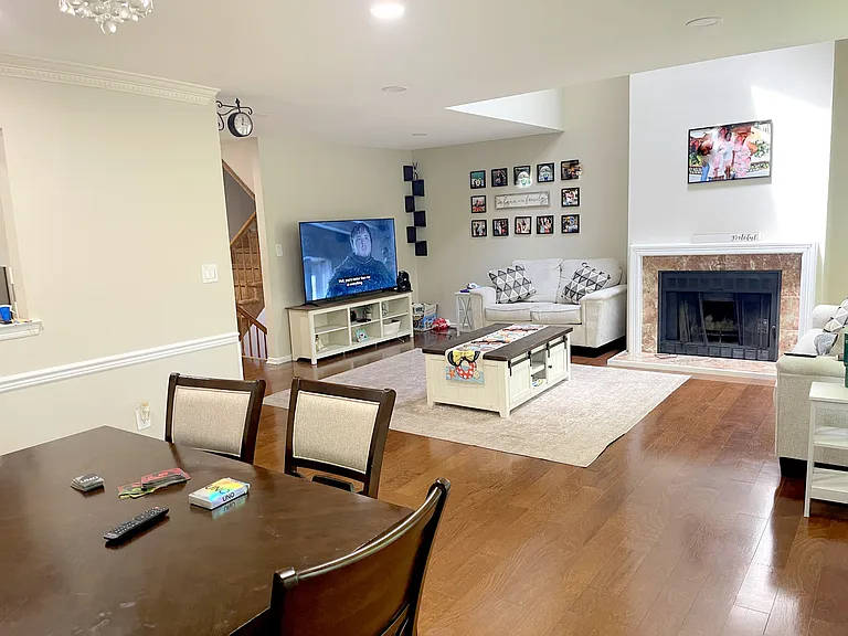 Living Room - 2