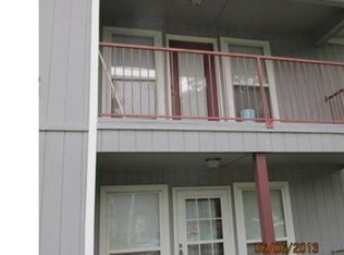 1813 Sardonyx Rd, Fayetteville, NC 28303