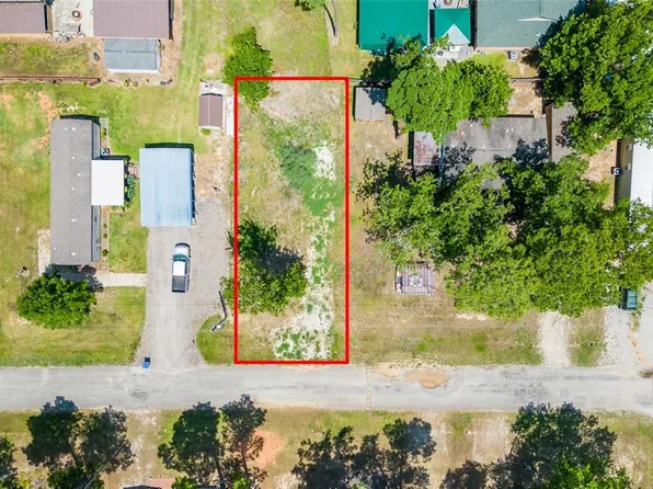 80 Tobago Lane, Point Blank, TX 77364